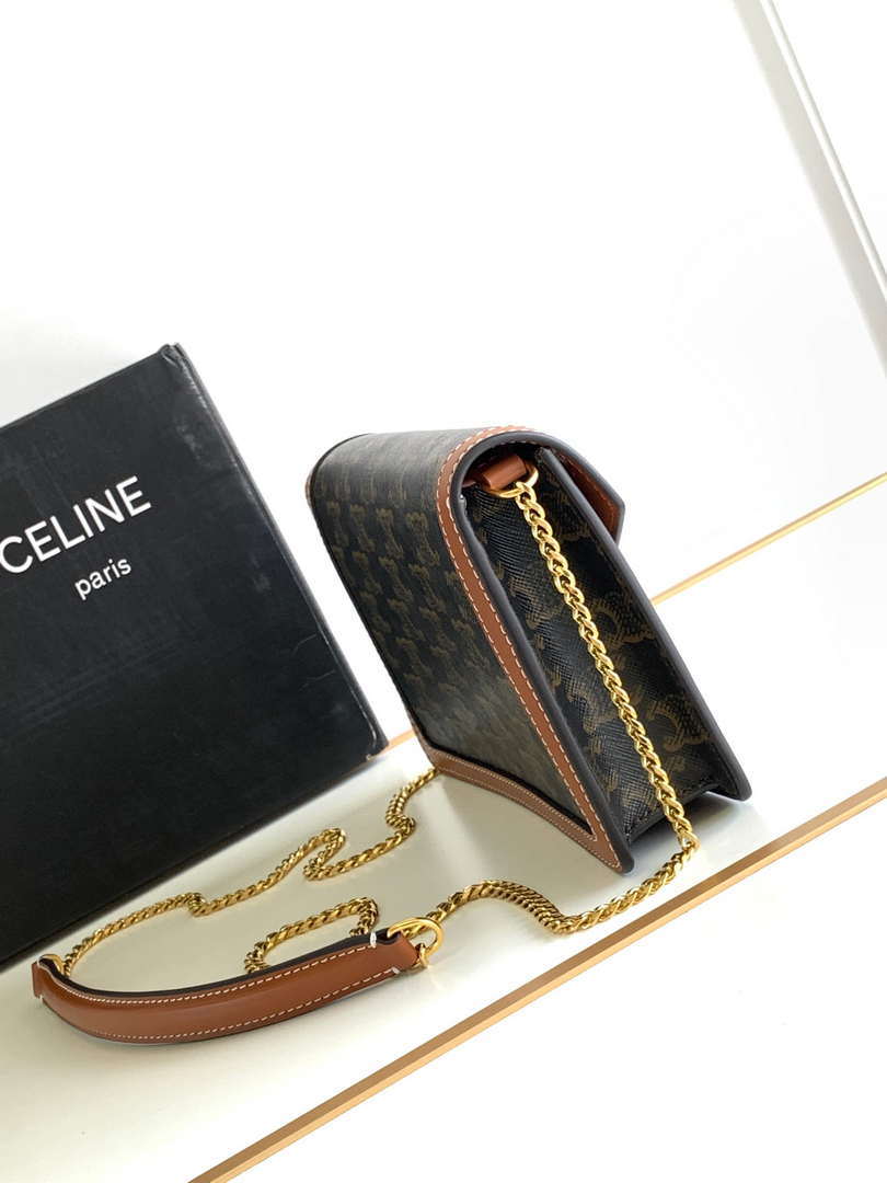 Celine 10J733 CUIR TRIOMPHE Logo print Calfskin leather WOC Green & Brown
