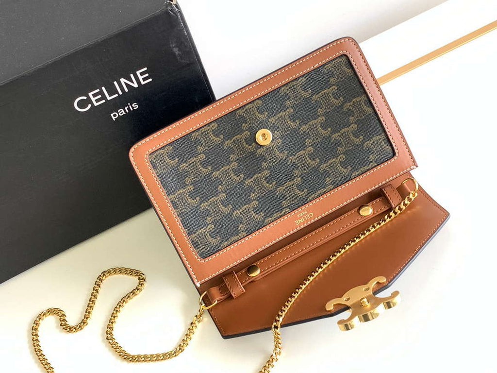 Celine 10J733 CUIR TRIOMPHE Logo print Calfskin leather WOC Green & Brown