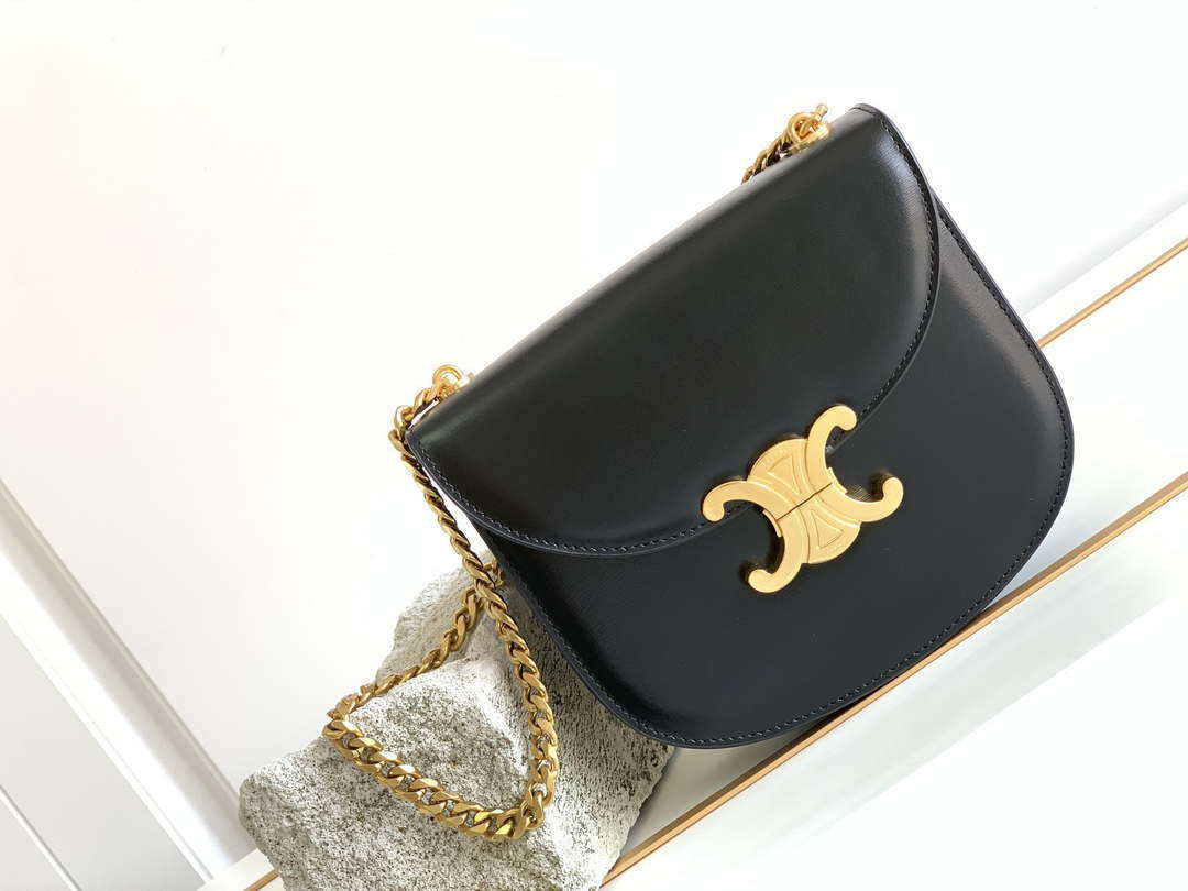 Celine 110413 TEEN BESACE TRIOMPHE CLEA IN SHINY CALFSKIN BLACK - Default Title - View 1
