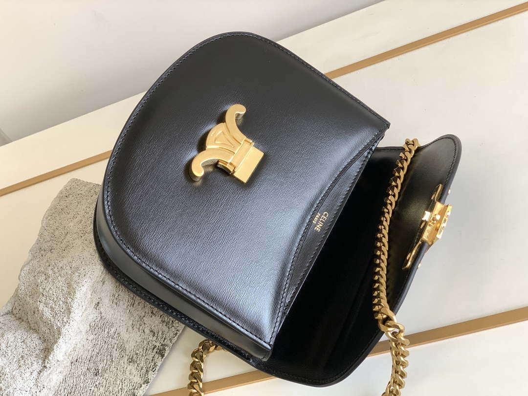 Celine 110413 TEEN BESACE TRIOMPHE CLEA IN SHINY CALFSKIN BLACK