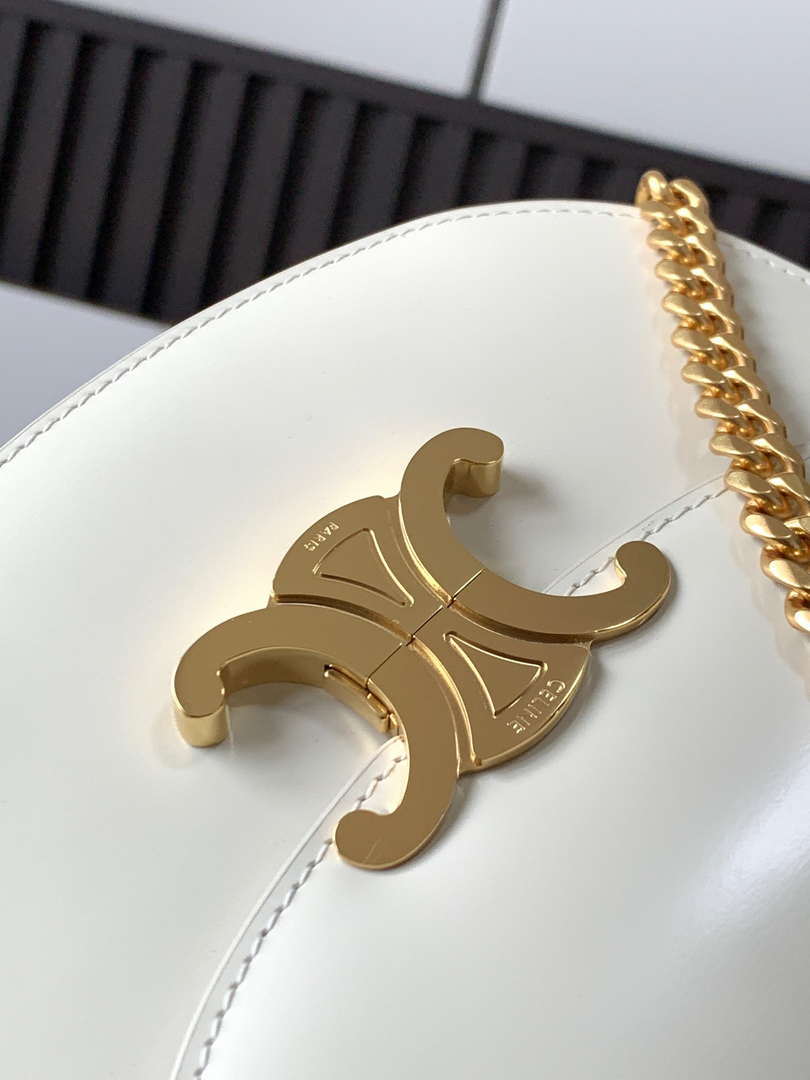 Celine 110413 TEEN BESACE TRIOMPHE CLEA IN SHINY CALFSKIN White