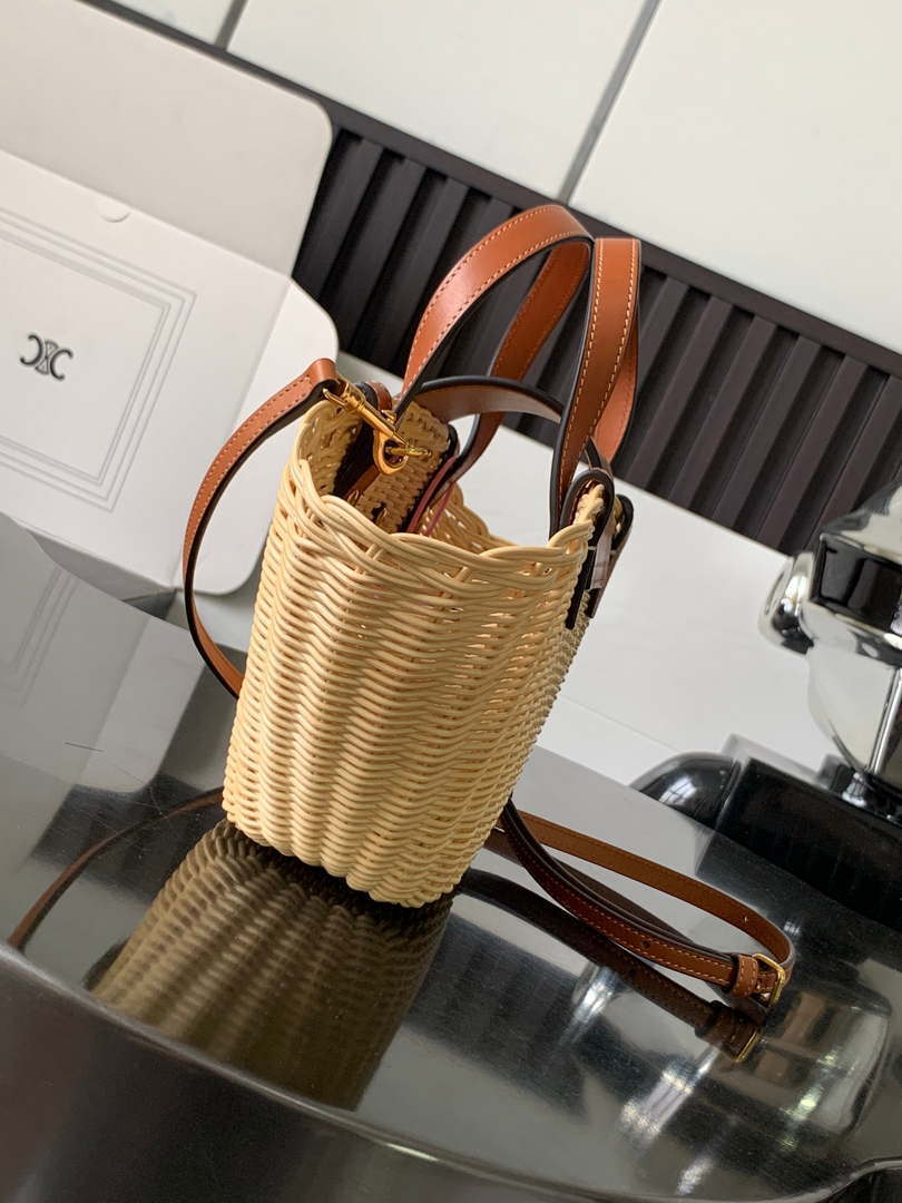 Celine 116572FWE.02NT Teen Couffin In Wicker And Natural Calfskin
