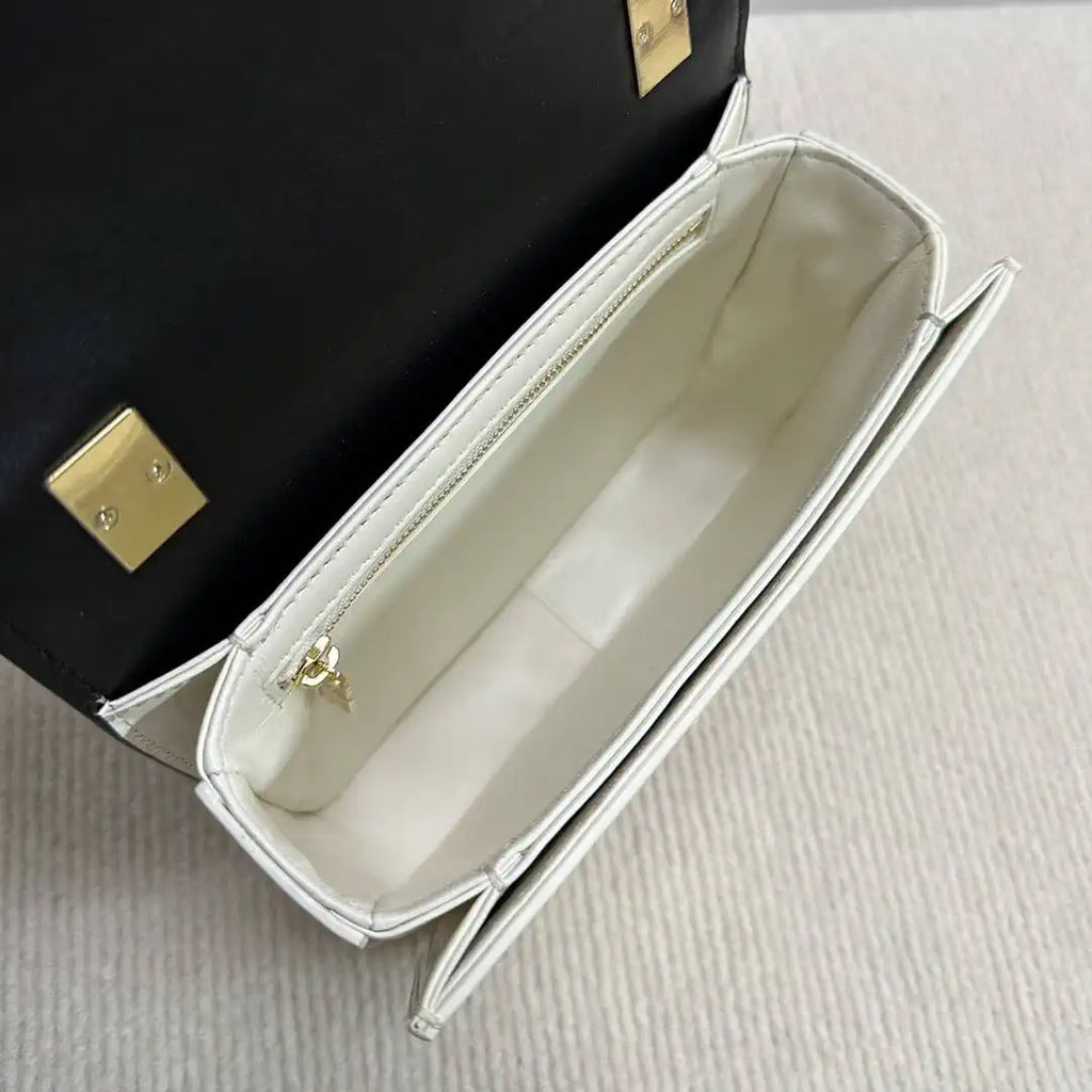 Celine 118053 TEEN GARANCE bag in PATENT CALFSKIN Black & Beige
