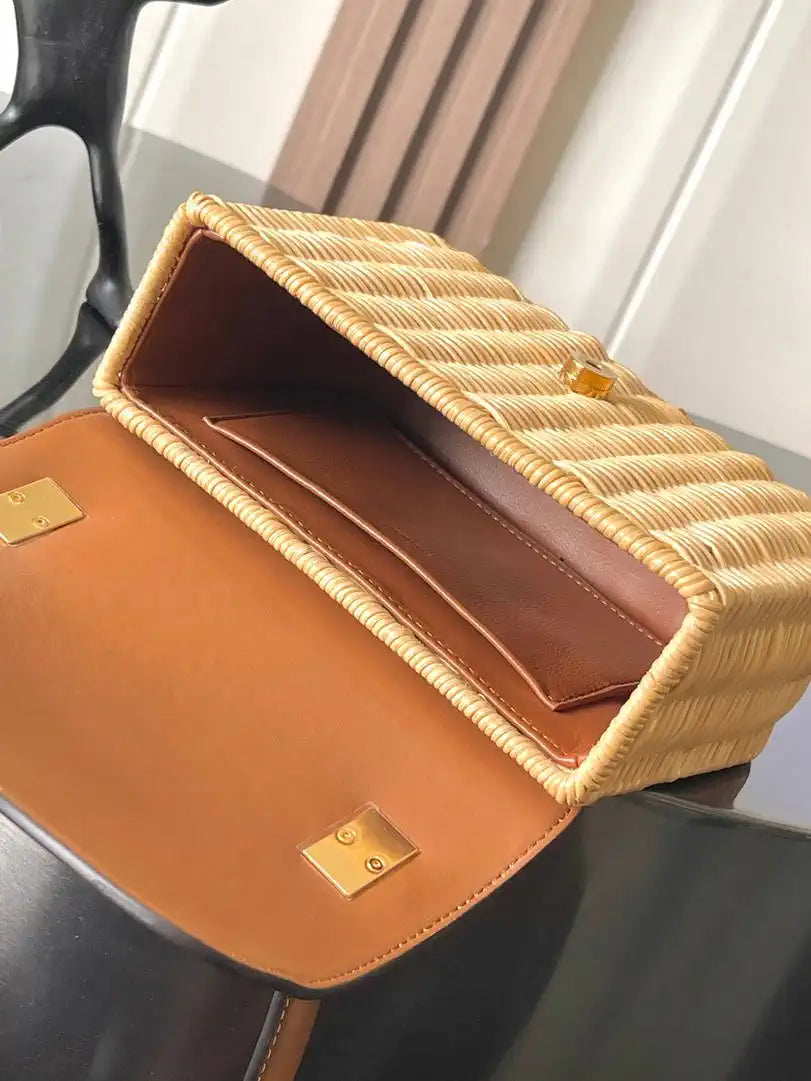 Celine 118053 TEEN GARANCE bag in PATENT CALFSKIN  Woven rattan & Brown