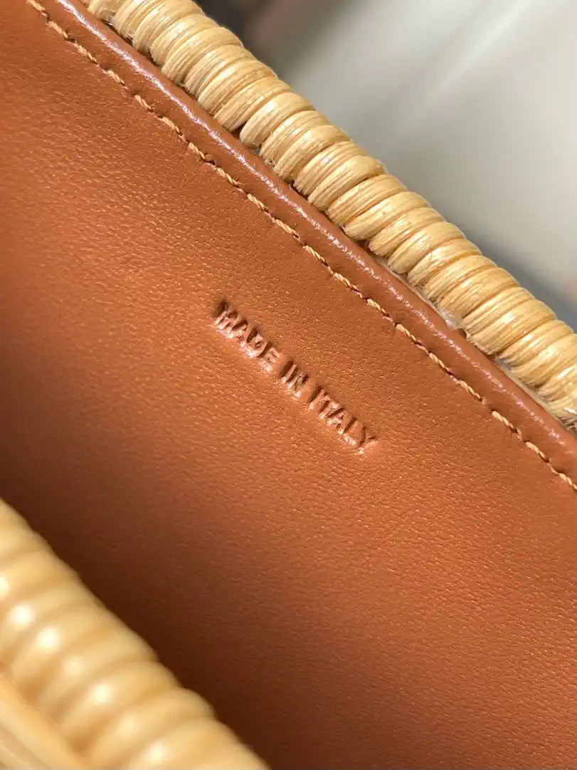 Celine 118053 TEEN GARANCE bag in PATENT CALFSKIN  Woven rattan & Brown