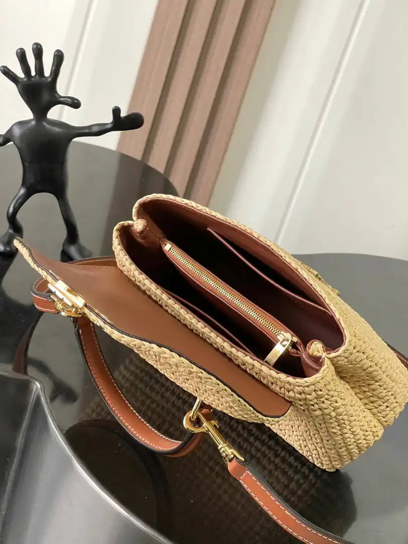 Celine 118113FRH TEEN NINO BAG IN Raffia Nature