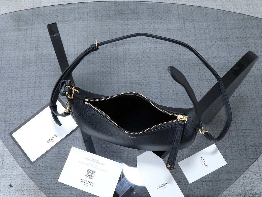 Celine 120723DPJ Teen Celine Lulu IN SUPPLE GRAINED CALFSKIN Black