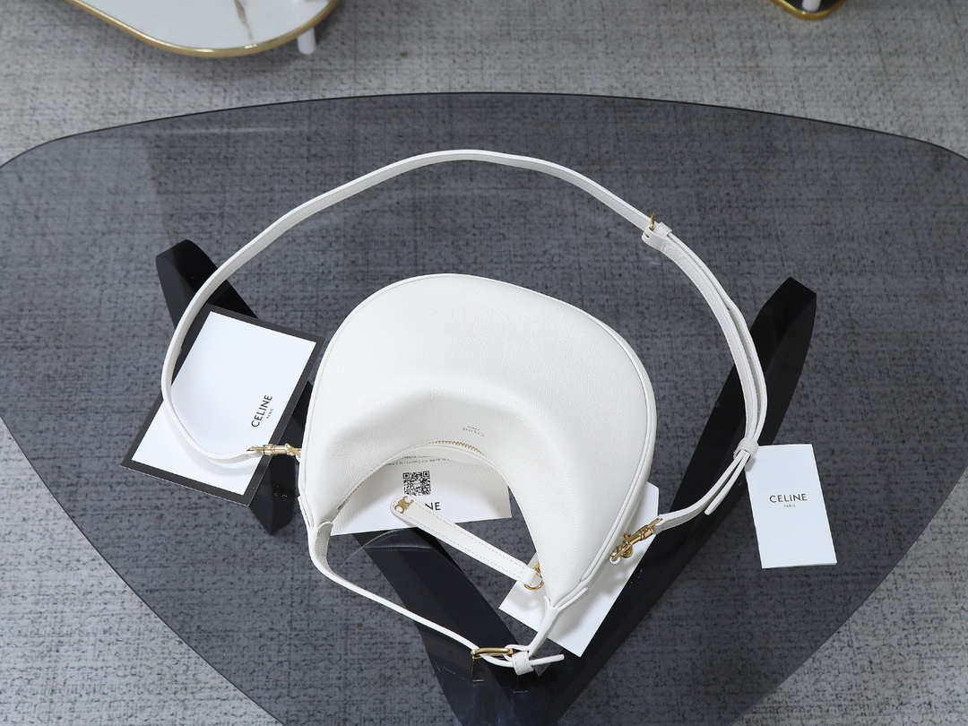Celine 120723DPJ Teen Celine Lulu IN SUPPLE GRAINED CALFSKIN White
