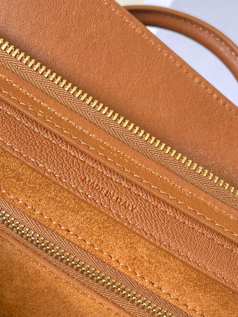 Celine 124213 SMALL NEW LUGGAGE IN SUPPLE SHINY LAMBSKIN Brown