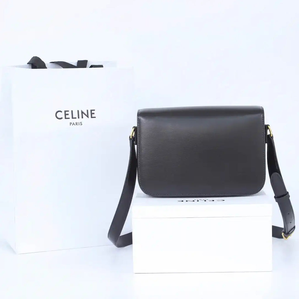 Celine 191242 CLASSIQUE TRIOMPHE BAG IN Calfskin Leather Black