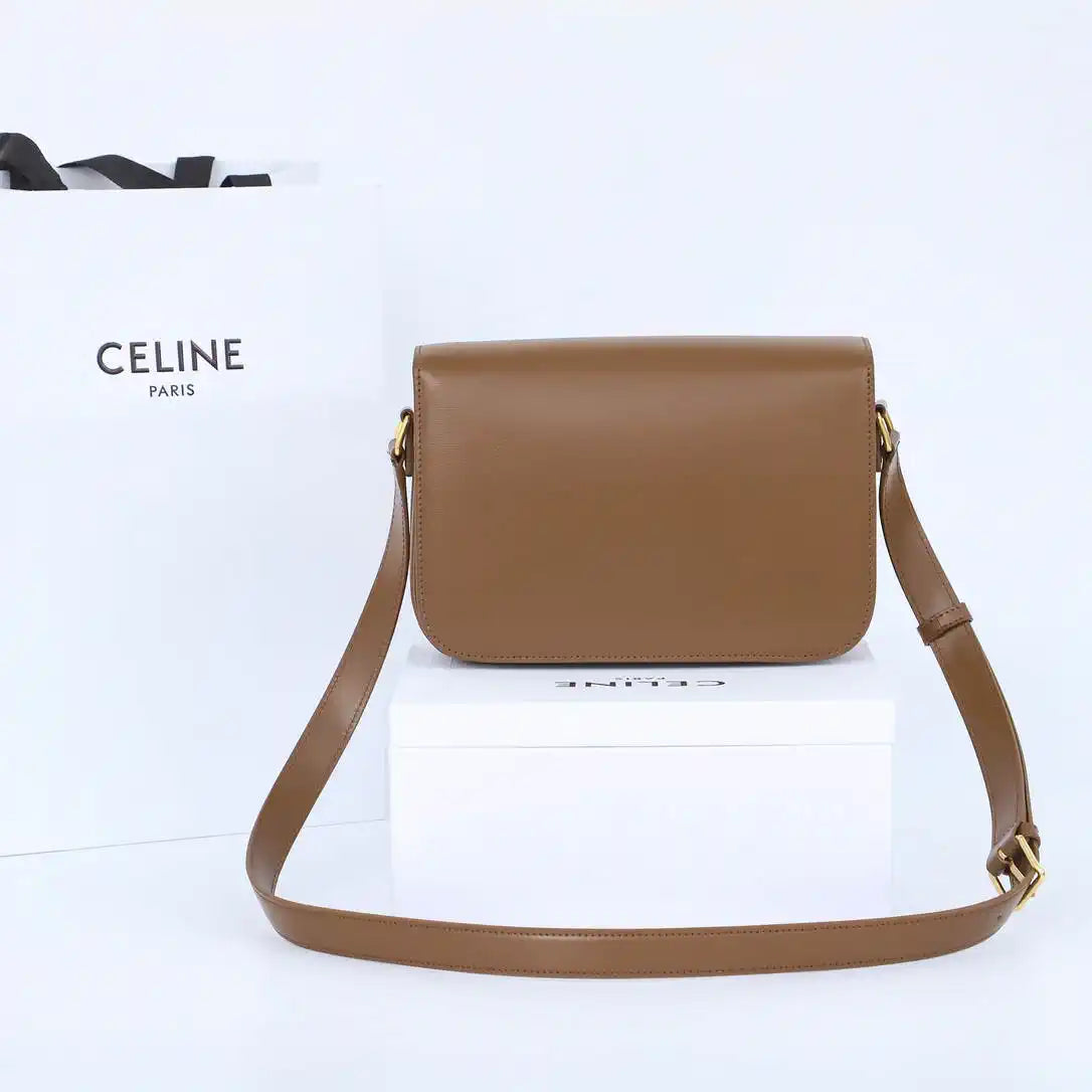Celine 191242 CLASSIQUE TRIOMPHE BAG IN Calfskin Leather Brown