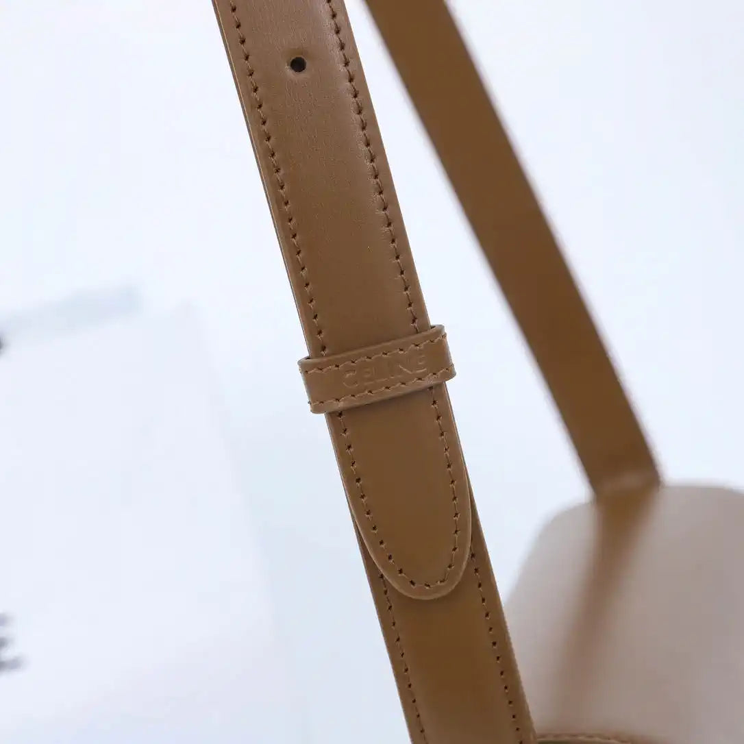 Celine 191242 CLASSIQUE TRIOMPHE BAG IN Calfskin Leather Brown
