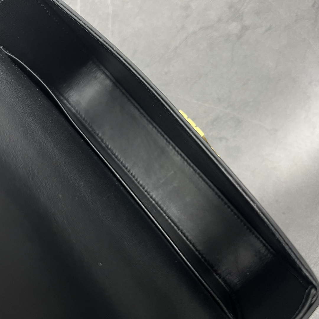Celine 197992 Chain Shoulder Bag Claude In Triomphe Canvas Black