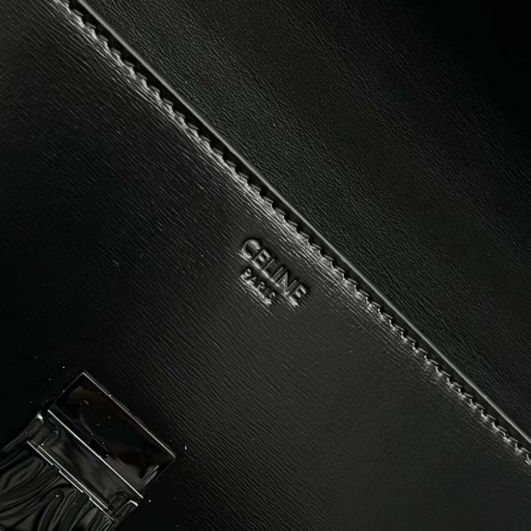 Celine 197992 Chain Shoulder Bag Claude In Triomphe Canvas Black with Black LOGO