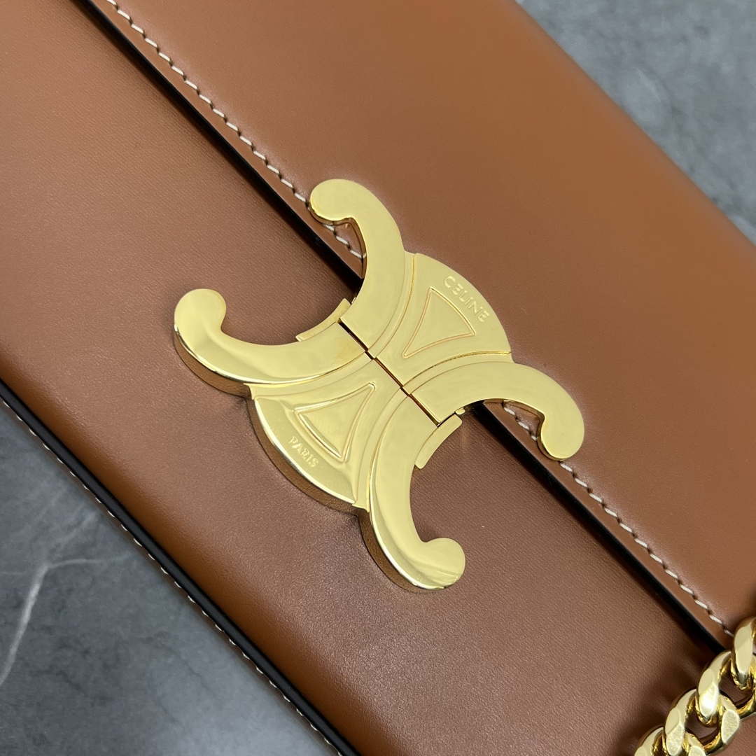 Celine 197992 Chain Shoulder Bag Claude In Triomphe Canvas Brown
