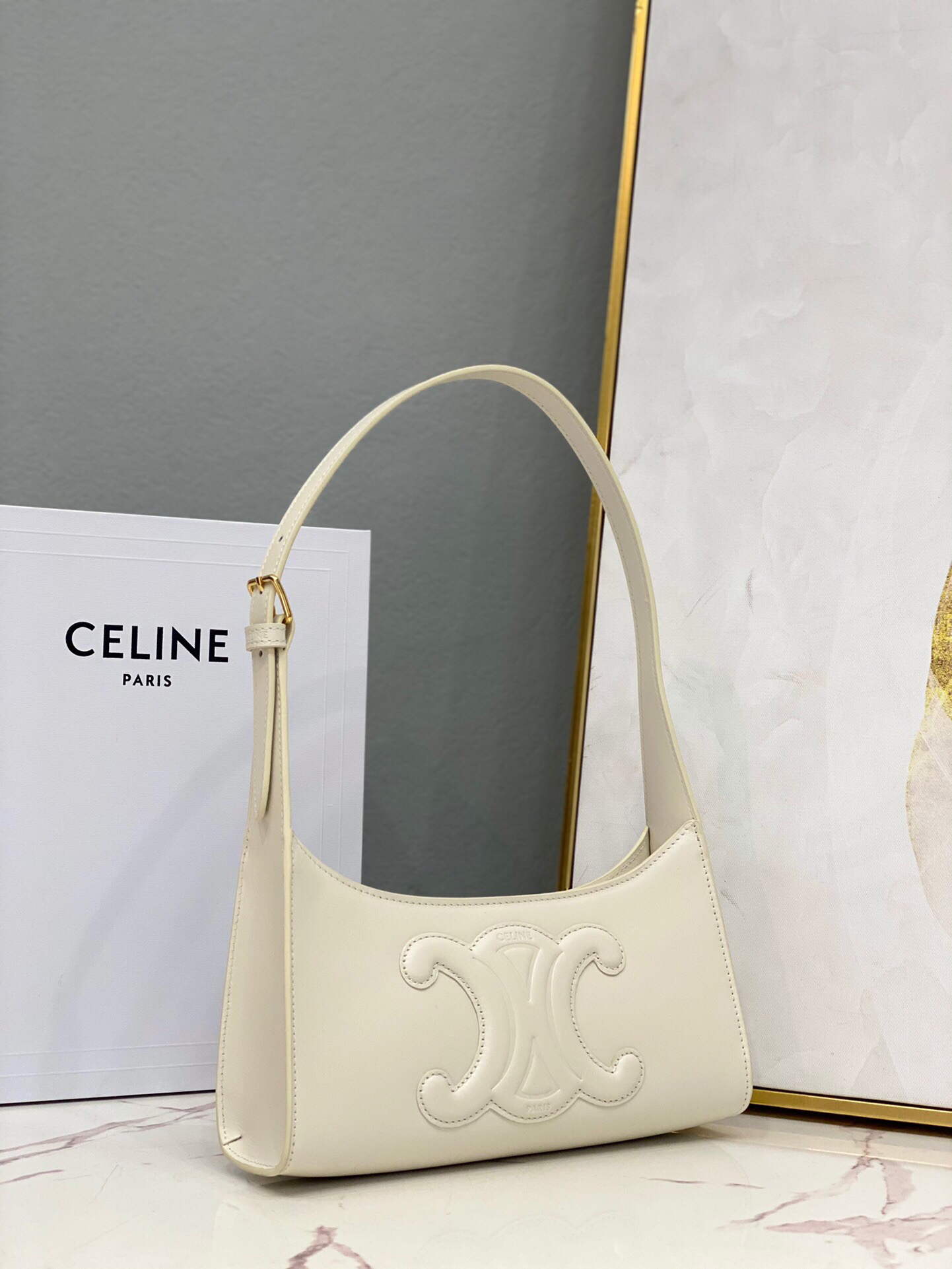 Celine 198153 Shoulder Bag Cuir Triomphe in Smooth Calfskin White