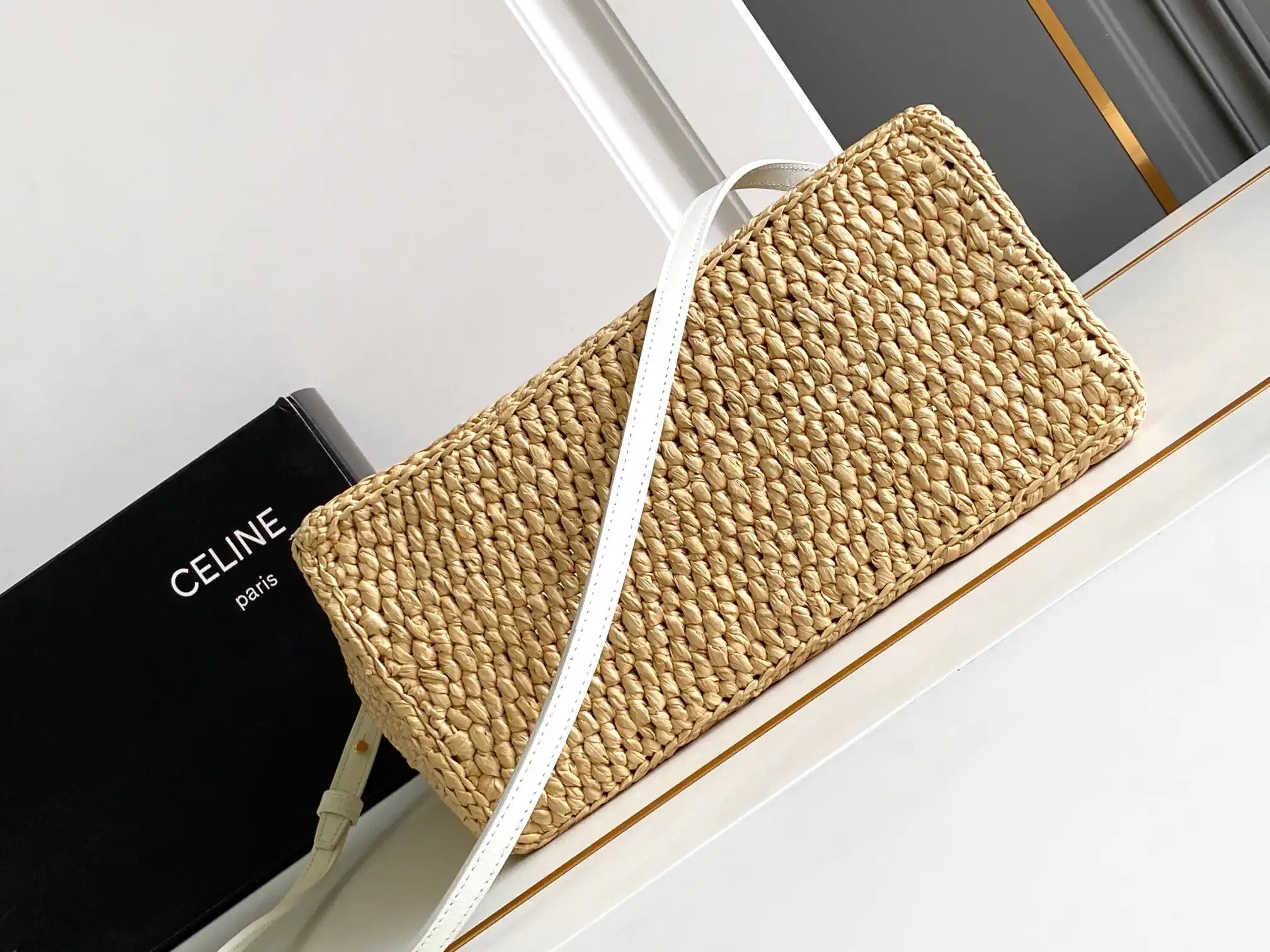 Celine 199162 Tote Classic Panier In Raffia And Calfskin Natural & White