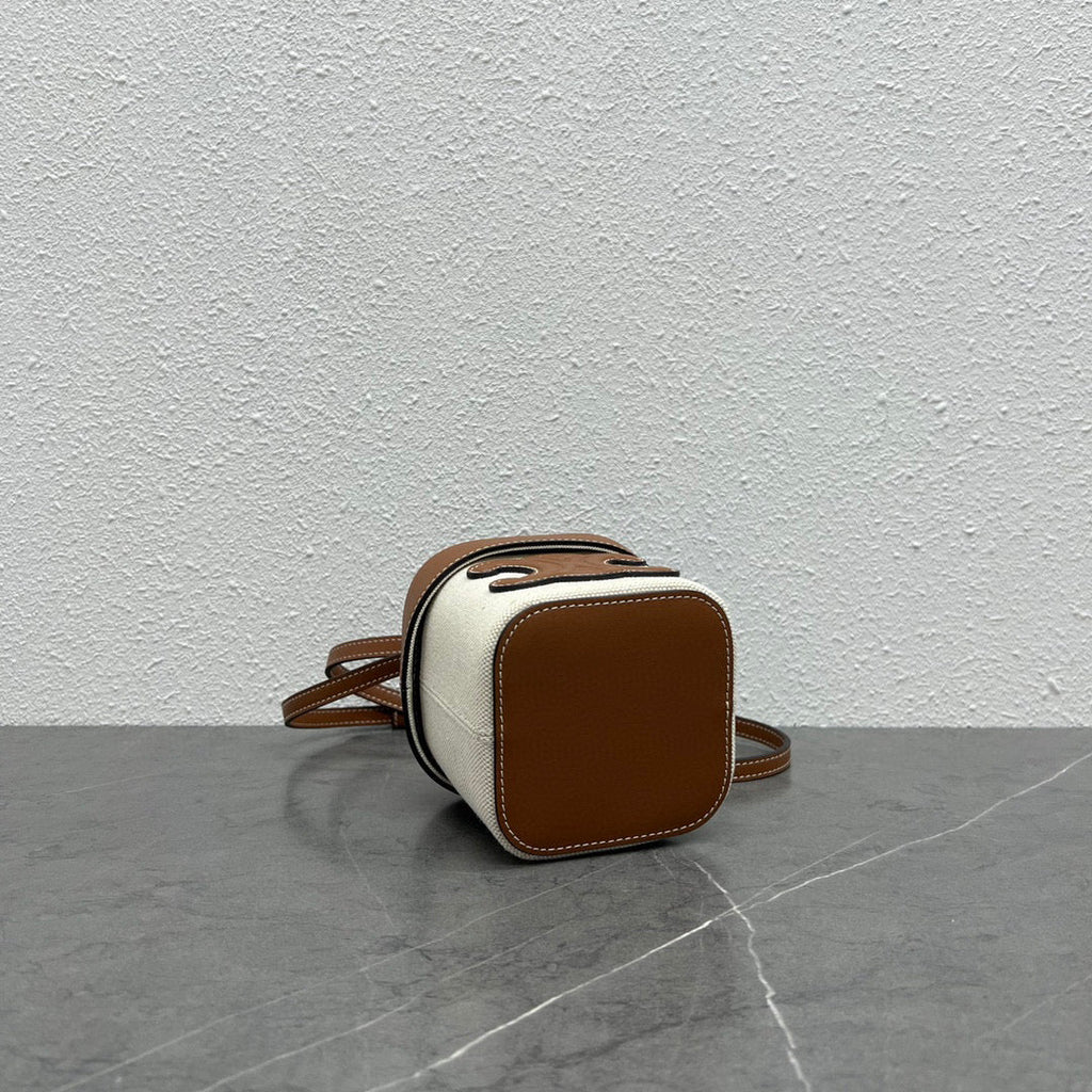 Celine 199263 SMALL BOX cuir triomphe in Smooth Calfskin beige tan