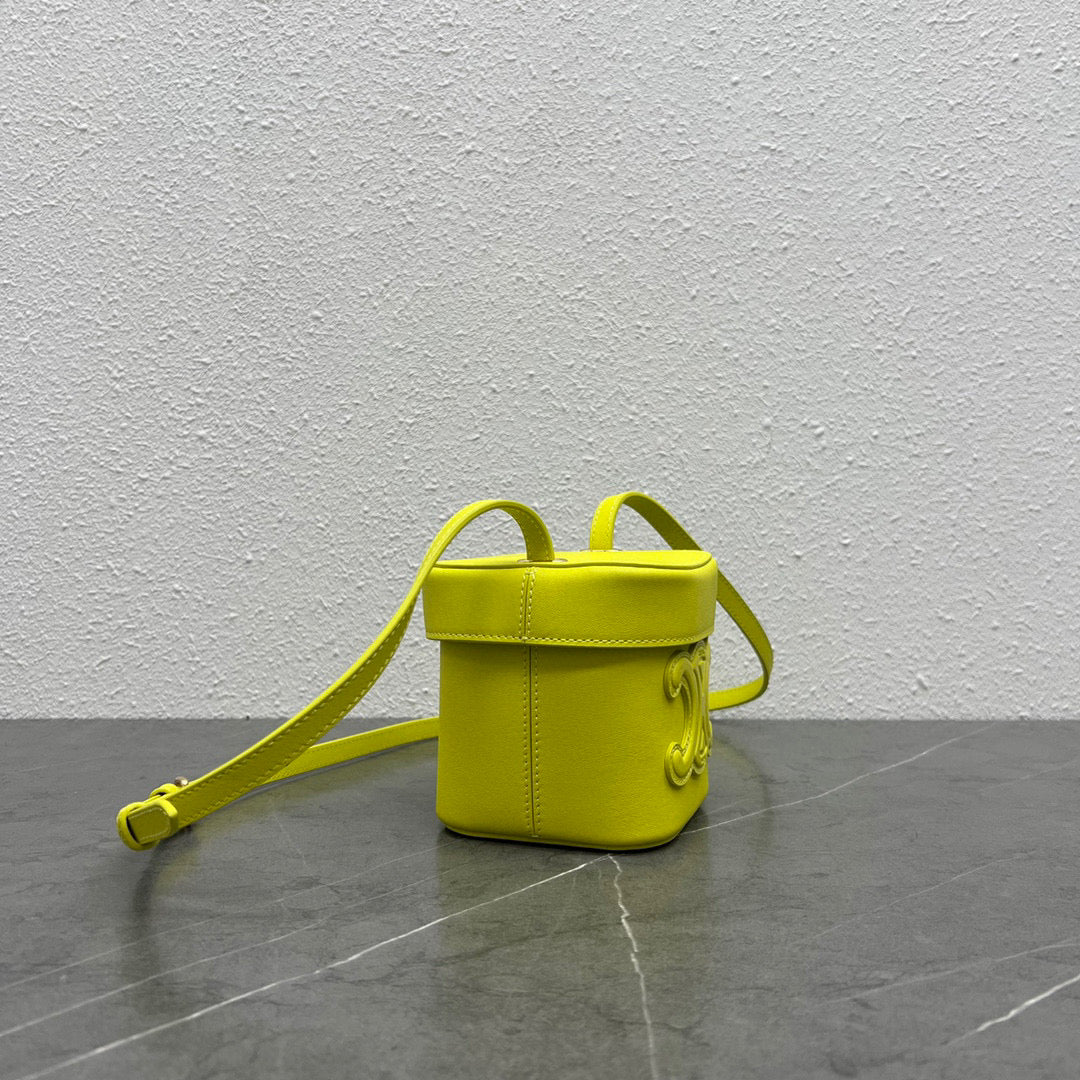 Celine 199263 SMALL BOX cuir triomphe in Smooth Calfskin Yellow