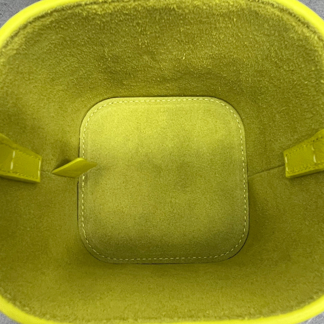 Celine 199263 SMALL BOX cuir triomphe in Smooth Calfskin Yellow