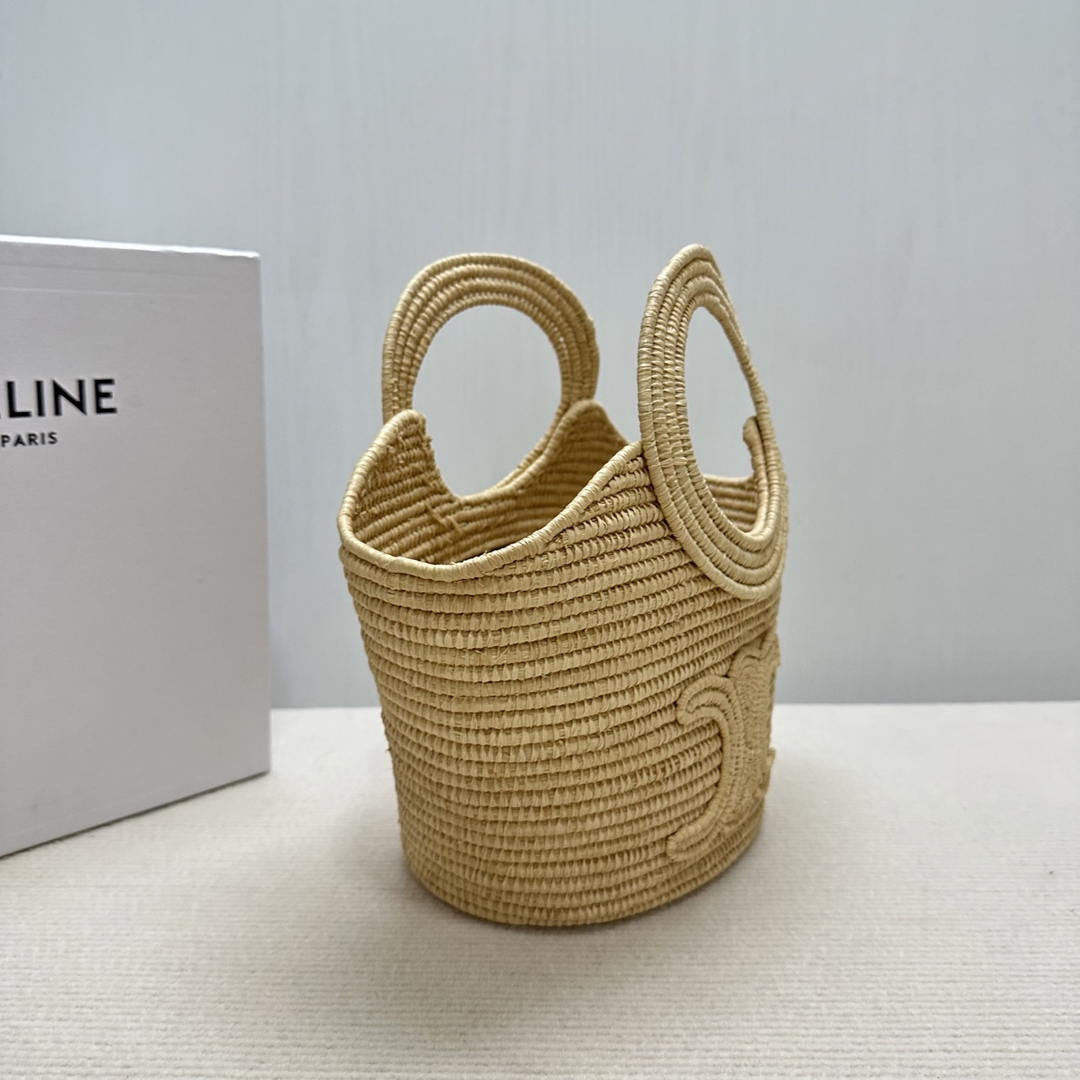 Celine BRAIDED PANIER IN RAFFIA 121922 Nuture