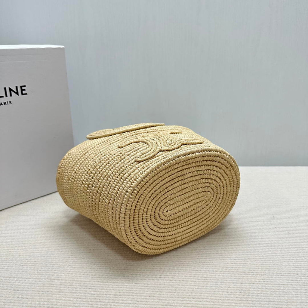 Celine BRAIDED PANIER IN RAFFIA 121922 Nuture