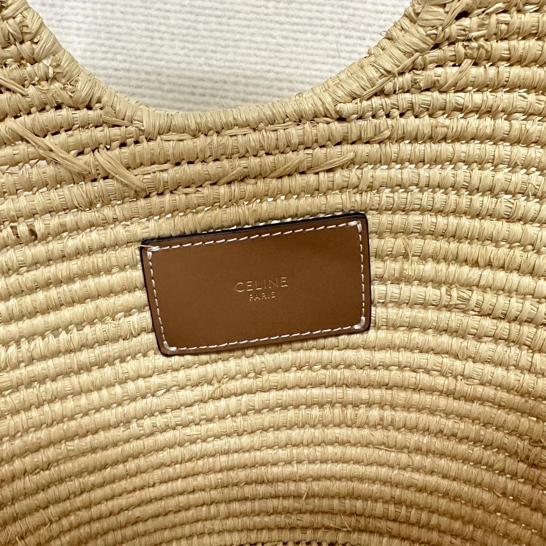Celine BRAIDED PANIER IN RAFFIA 121922 Nuture