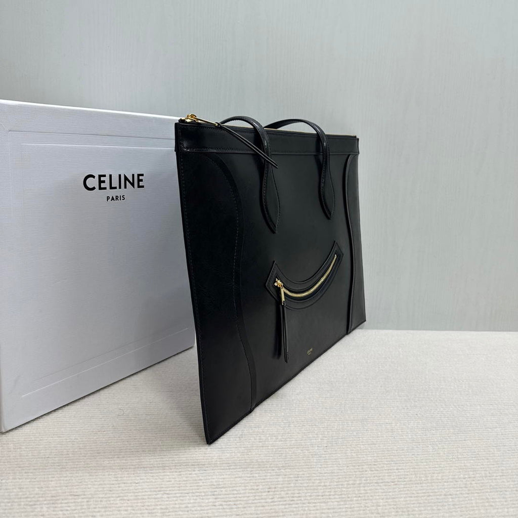 CELINE FLAT LUGGAGE IN GLOSSY CALFSKIN 123963GW4 Black