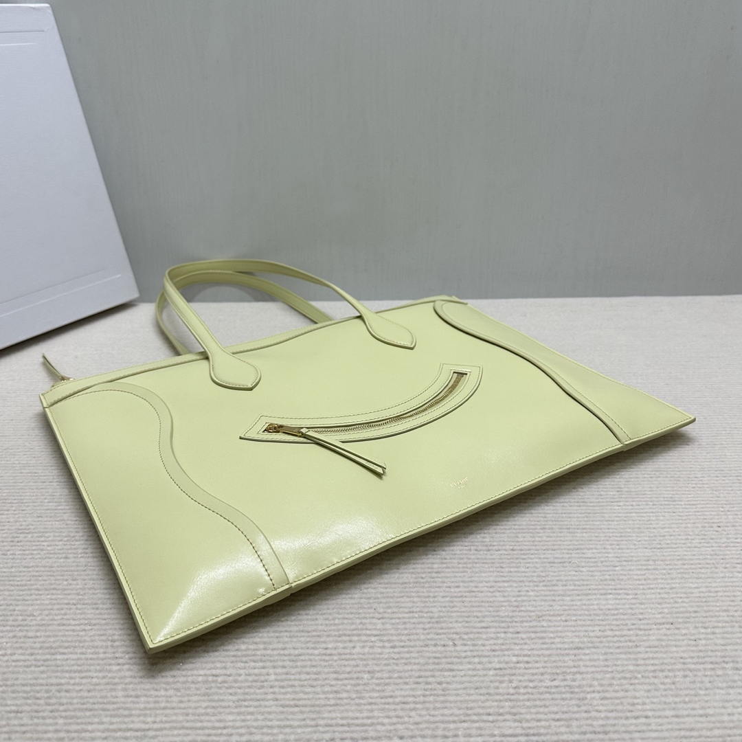 CELINE FLAT LUGGAGE IN GLOSSY CALFSKIN 123963GW4 Light Yellow