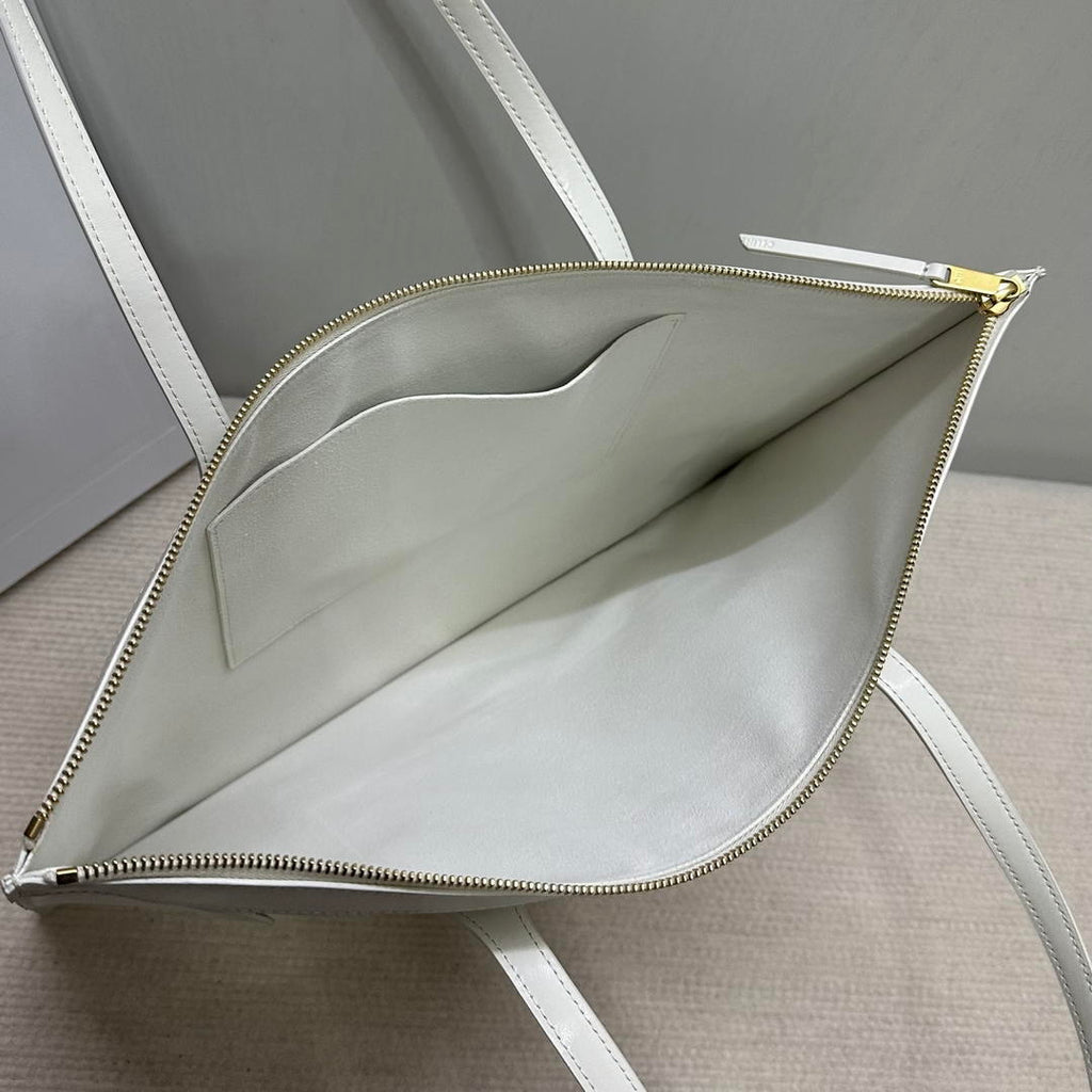 CELINE FLAT LUGGAGE IN GLOSSY CALFSKIN 123963GW4 White