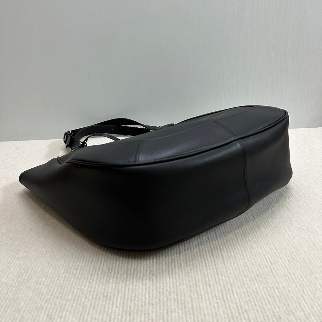 CELINE HOBO IN SUPPLE SMOOTH CALFSKIN 119353 BLACK