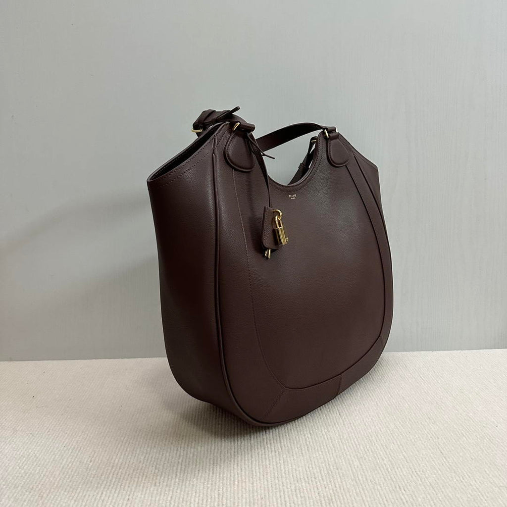 CELINE HOBO IN SUPPLE SMOOTH CALFSKIN 119353 Dark BROWN