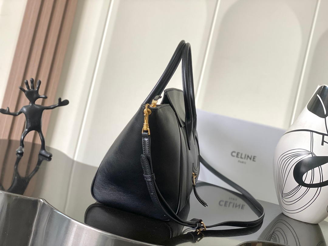 Celine L100E3GW2 MEDIUM NEW LUGGAGE IN SUPPLE SHINY LAMBSKIN Black