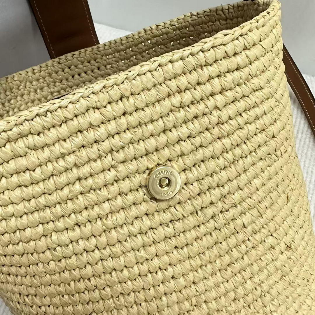 Celine LOUISE Mini bucket bag CL10622 Nature