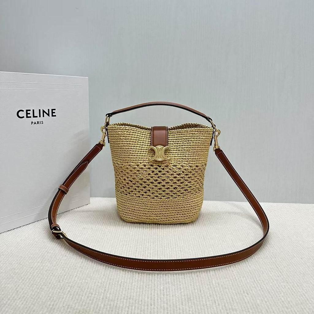 Celine LOUISE Small Bucket TRIOMPHE bag 119742 Nature