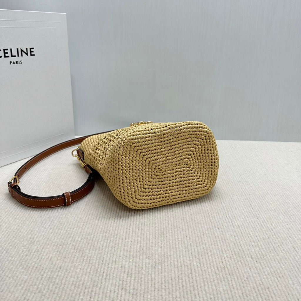 Celine LOUISE Small Bucket TRIOMPHE bag 119742 Nature