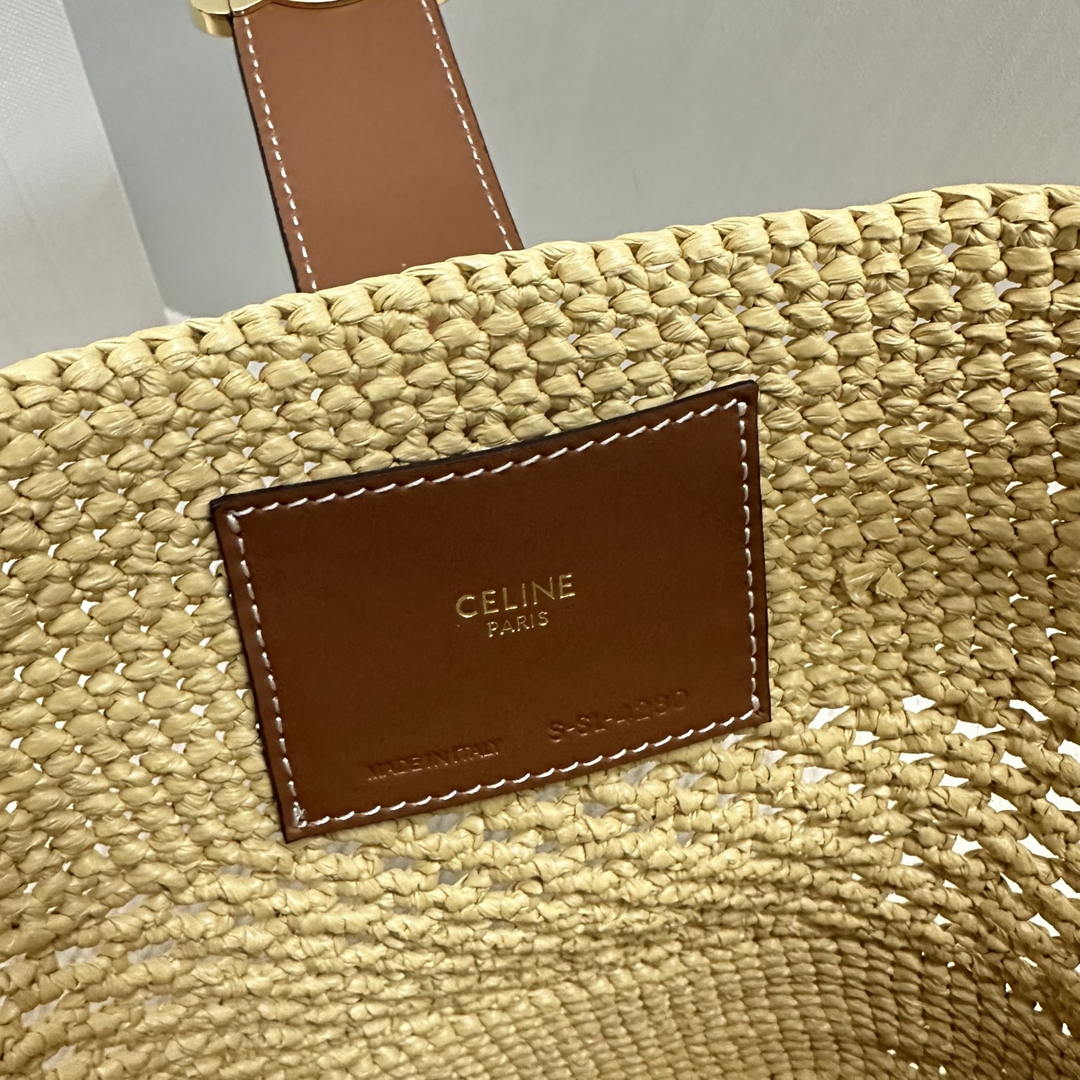 Celine LOUISE Small Bucket TRIOMPHE bag 119742 Nature