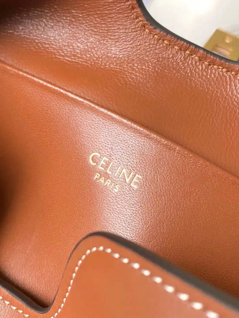 Celine SHOULDER CAMILLE 16 SOFT IN SMOOTH CALFSKIN 122073FX9.38NO Brown