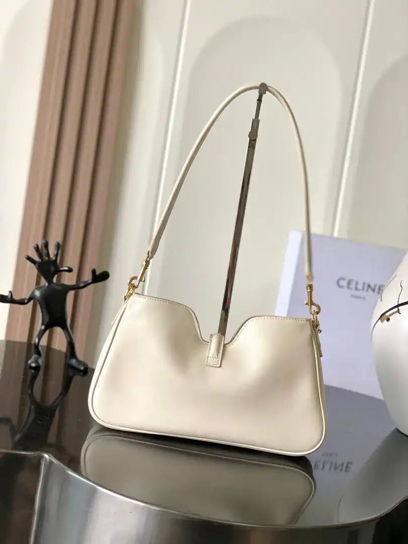 Celine SHOULDER CAMILLE 16 SOFT IN SMOOTH CALFSKIN 122073FX9.38NO White