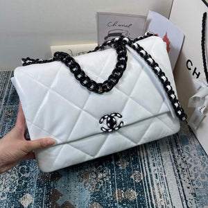 Chanel 19 Maxi Handbag Lambskin Gold AS1162 White - Default Title - View 1