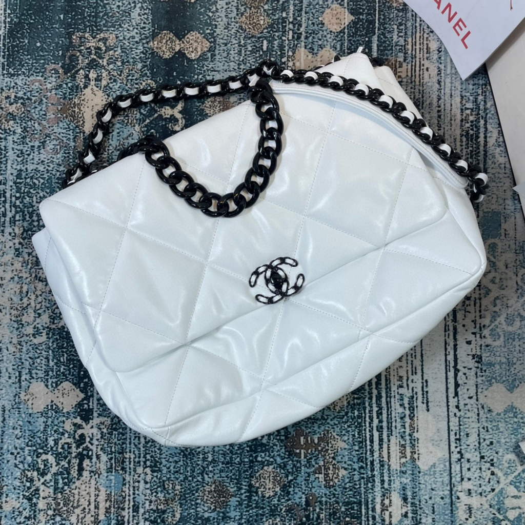 Chanel 19 Maxi Handbag Lambskin Gold AS1162 White