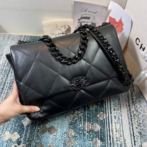 Chanel 19 Maxi Handbag Lambskin Gold AS1162 Black - Default Title - View 1