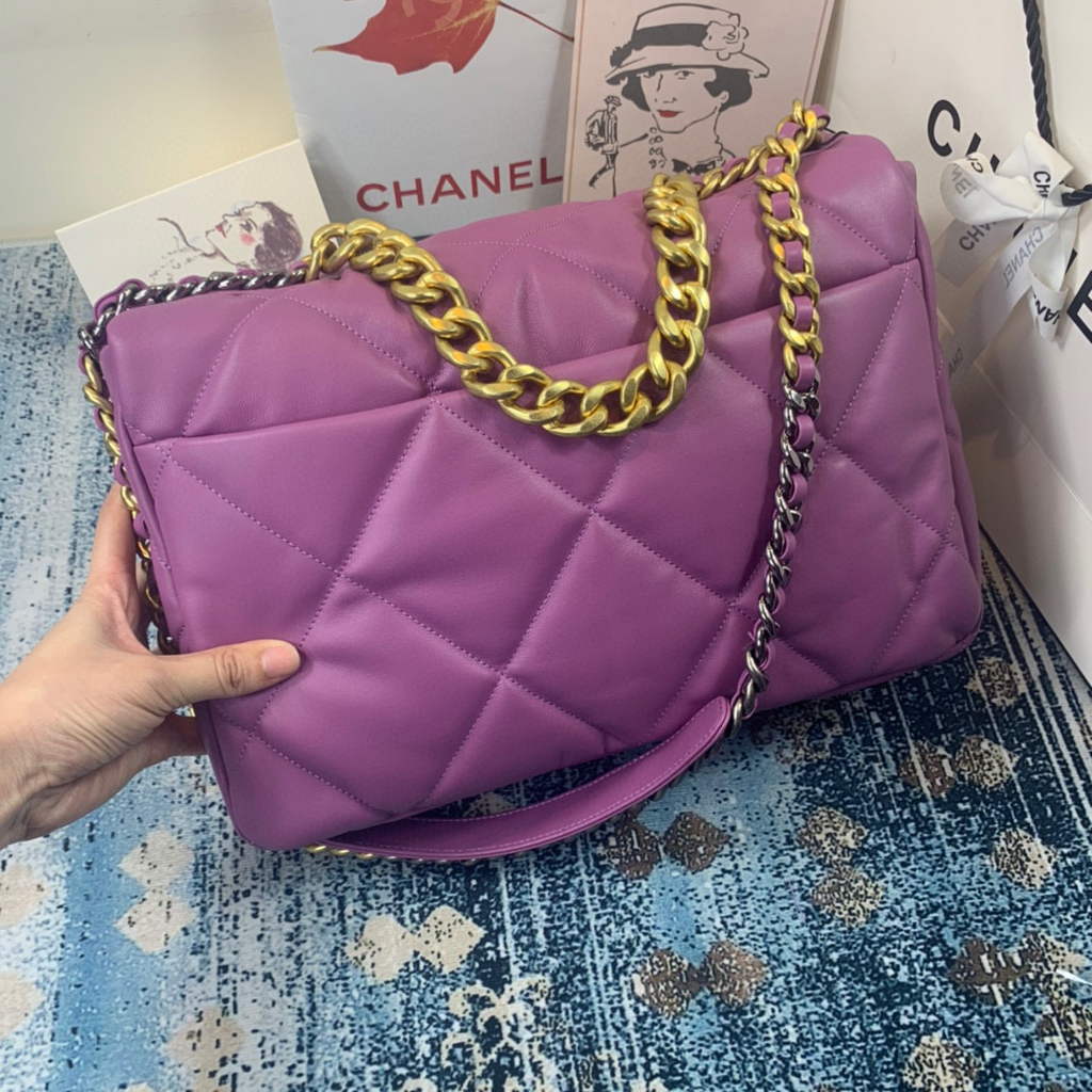 Chanel 19 Maxi Handbag Lambskin Gold AS1162 Purple