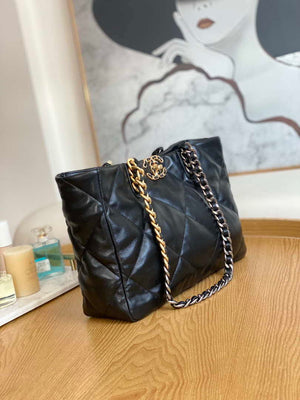 Chanel 19 Shopping Bag Shiny Lambskin AS3660 Gold-Tone  Silver-Tone & Ruthenium-Finish Metal Black - Default Title - View 4