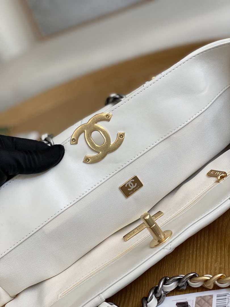 Chanel 19 Shopping Bag Shiny Lambskin AS3660 Gold-Tone  Silver-Tone & Ruthenium-Finish Metal White