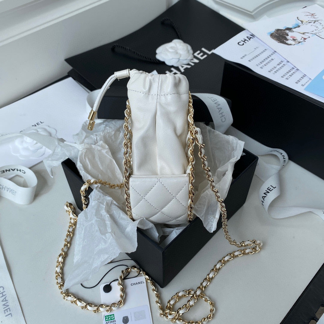 Chanel 2022 Cruise AP2685 Clutch Bag White - Default Title - View 5