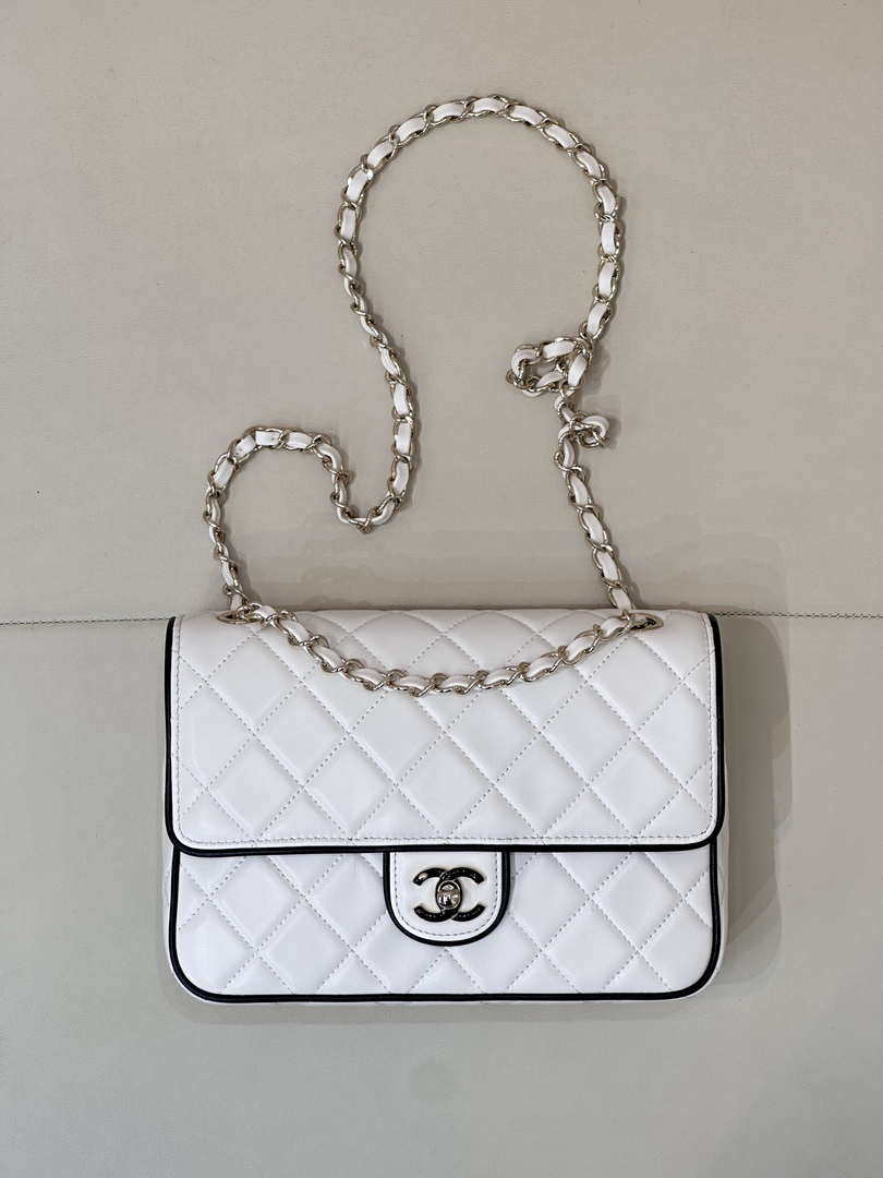Chanel 2025SS Flap Bag Lambskin AS5150 White - Default Title - View 1