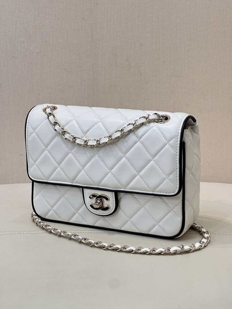 Chanel 2025SS Flap Bag Lambskin AS5150 White