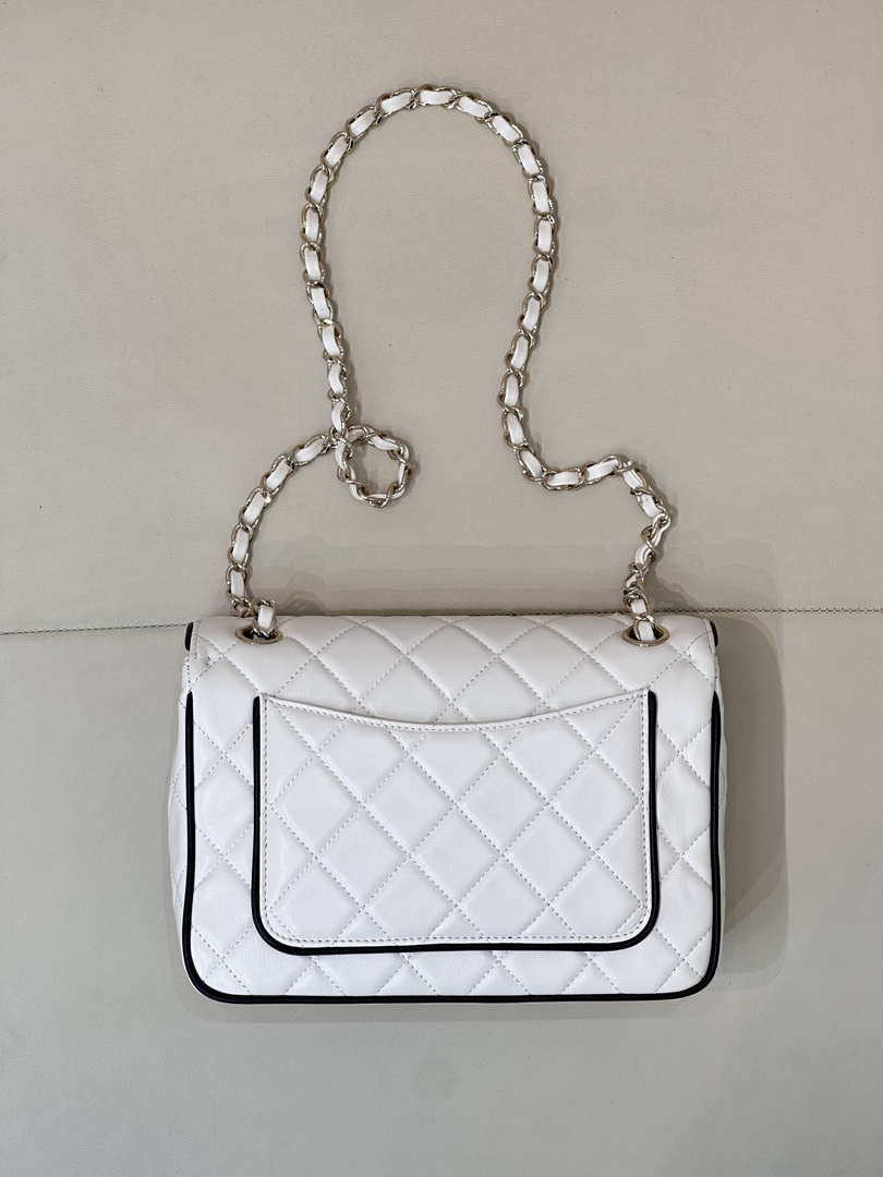Chanel 2025SS Flap Bag Lambskin AS5150 White