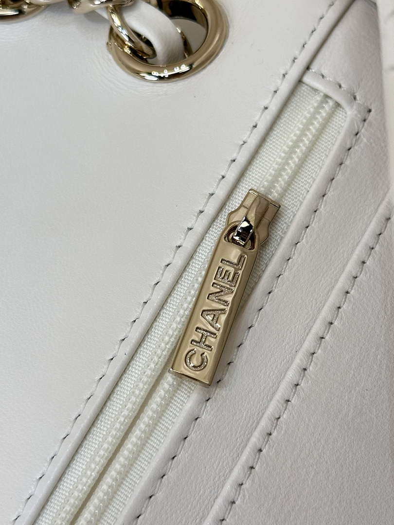 Chanel 2025SS Flap Bag Lambskin AS5150 White - Default Title - View 6